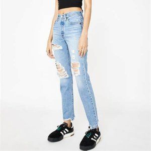 Levis 501 cropped ripped light was jeans